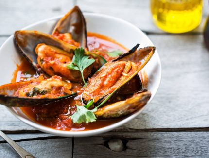 Butter Chilli Mussels or Prawns
