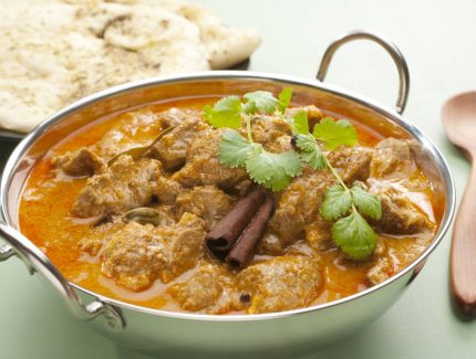 Slow Cooker Diced Lamb Rogan Josh with Fennel